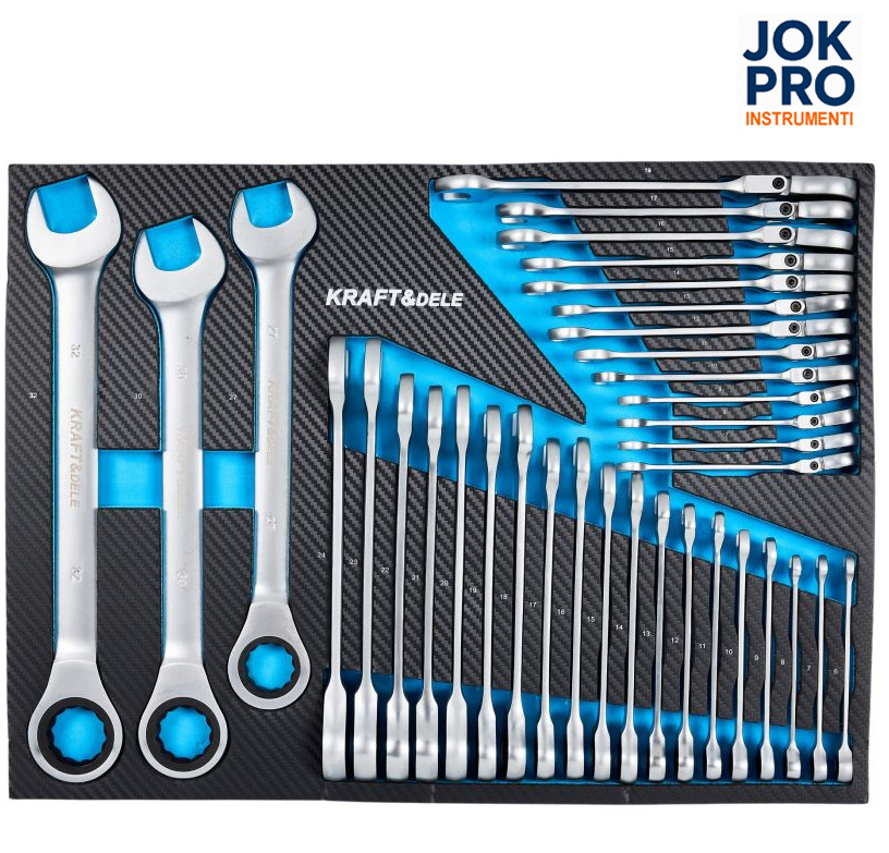 Instrumentu skapis ar 501 elementu