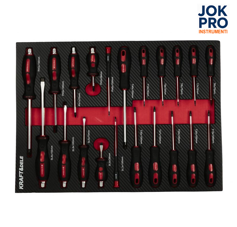Instrumentu skapis ar 479 elementiem